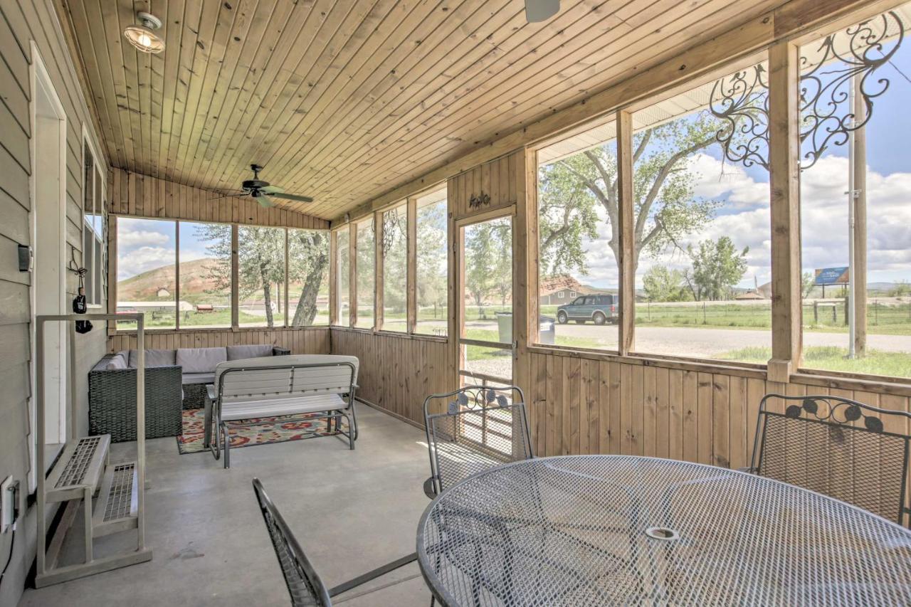 Idyllic Gem Screened Porch, Half Mi To River! Thermopolis Εξωτερικό φωτογραφία